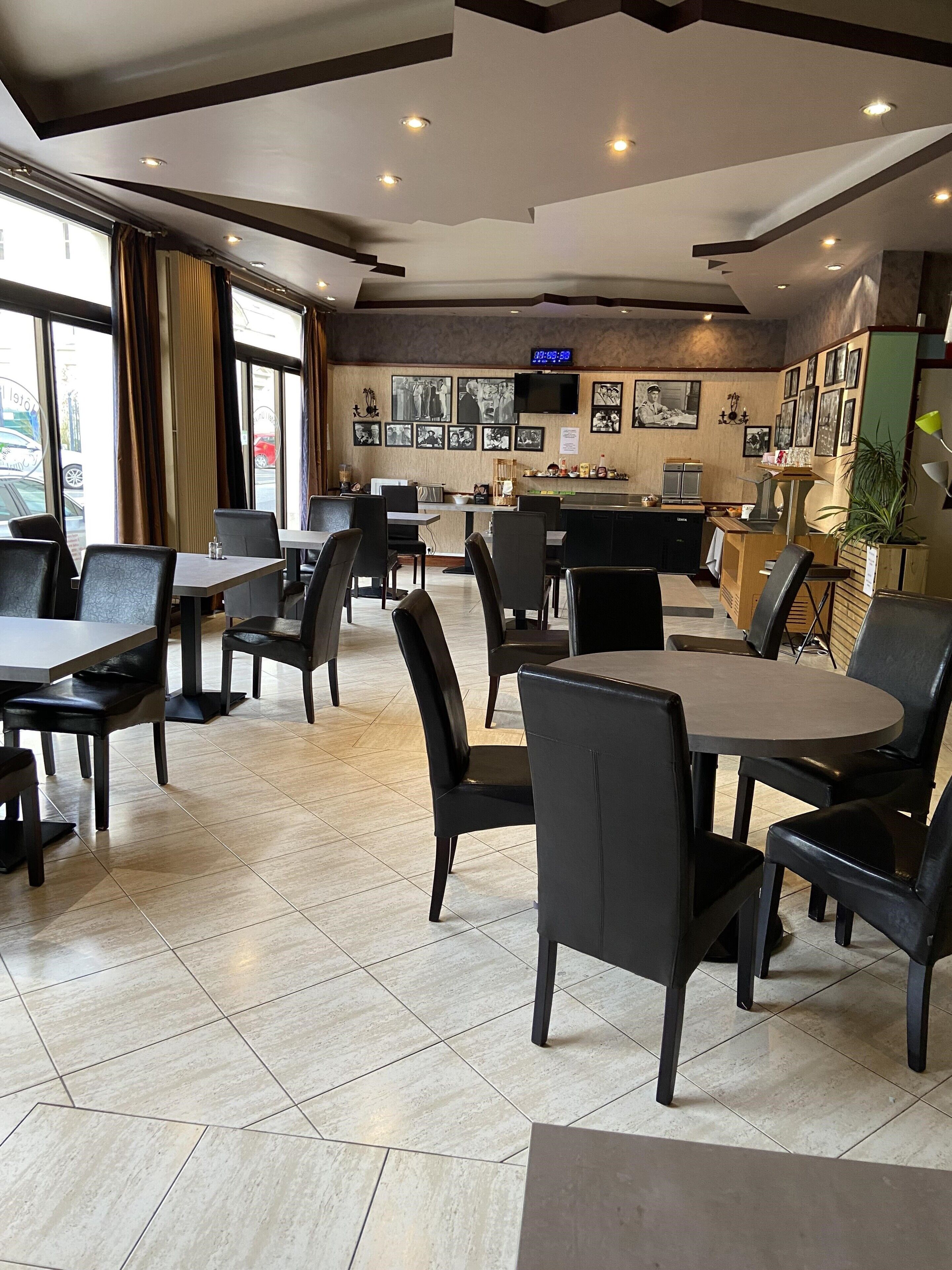 daily continental breakfast (eur 13 per person)