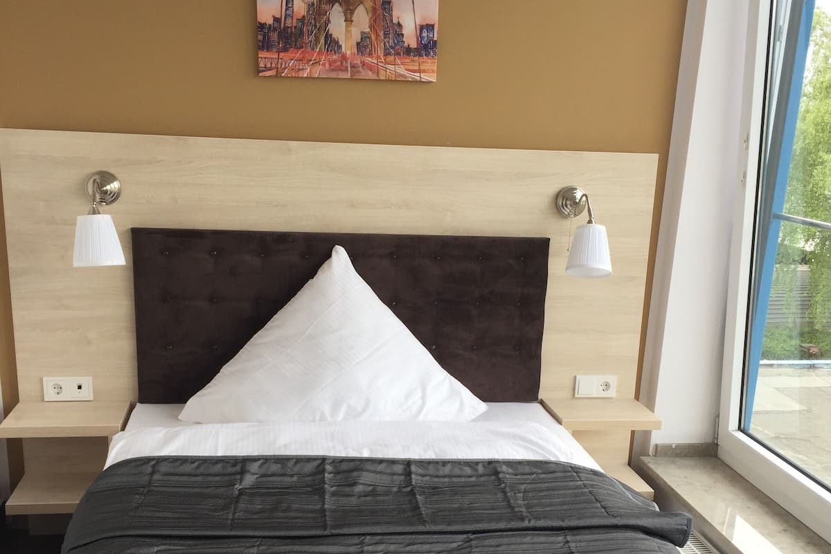 Single Room | 1 bedroom, desk, soundproofing, free WiFi