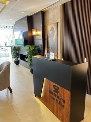 Quầy hỗ trợ khách