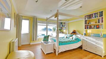 1 makuuhuone, silitysrauta/-lauta, ilmainen Wi-Fi, vuodevaatteet