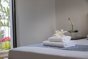 3 Schlafzimmer, Bügeleisen/Bügelbrett, Bettwäsche