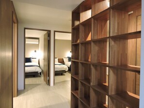 Suite Junior | Brankas, didekorasi berbeda-beda, Wi-Fi gratis, dan seprai linen
