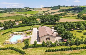 Exterior - House with private pool, large garden at 6km from Todi. Panoramic views!!! (Todi)