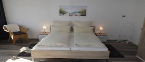 1 Schlafzimmer, Bügeleisen/Bügelbrett, WLAN, Bettwäsche