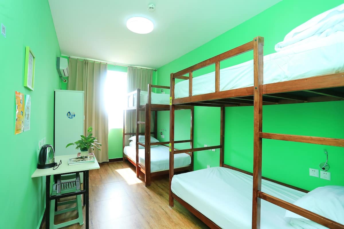 1 bedroom, individually furnished, desk, laptop workspace