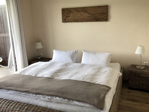 1 bedroom, iron/ironing board, free WiFi, bed sheets