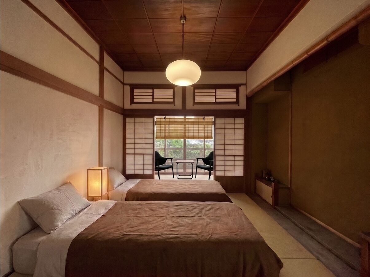 Kikyou | Laptop workspace, WiFi (free), individually decorated