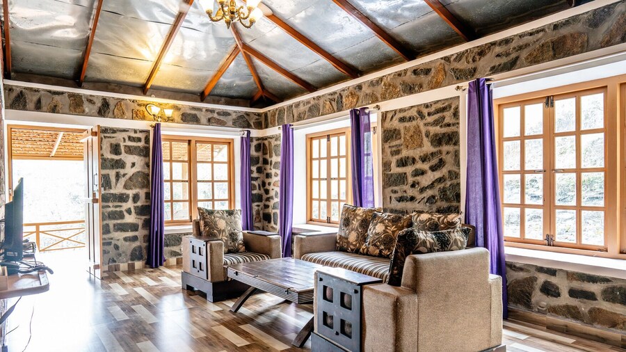 Zacs Valley Resort & Wellness Retreat Kodaikanal