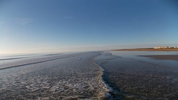 Vlak bij het strand