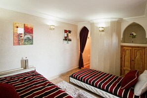 3 bedrooms, in-room safe, desk, iron/ironing board - Marrakech Exclusive Rental - Household staff and transfer included. (Marrakech)