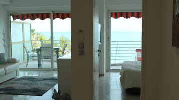 1 slaapkamer, een strijkplank/strijkijzer, gratis wifi