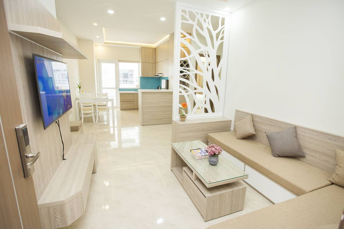 2 bedrooms, desk, soundproofing, iron/ironing board