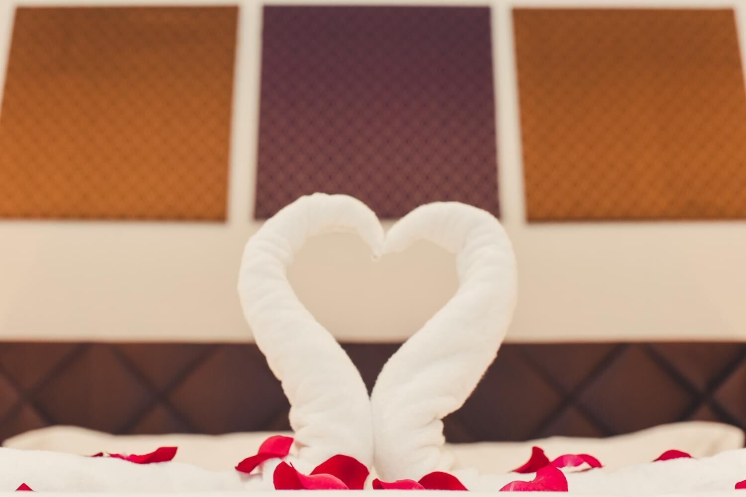 1 bedroom, in-room safe, desk, iron/ironing board