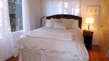 2 slaapkamers, een strijkplank/strijkijzer, wifi, beddengoed