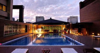 Inhouse Hotel Grand