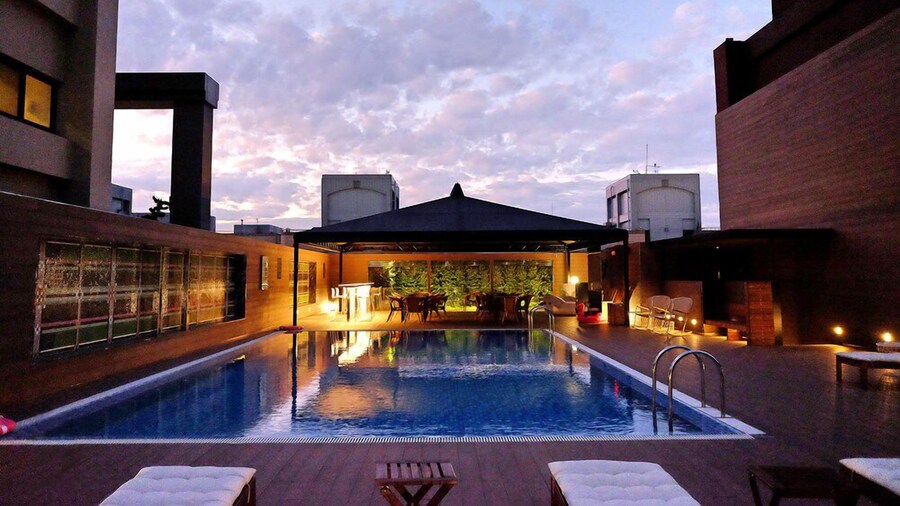 Inhouse Hotel Grand