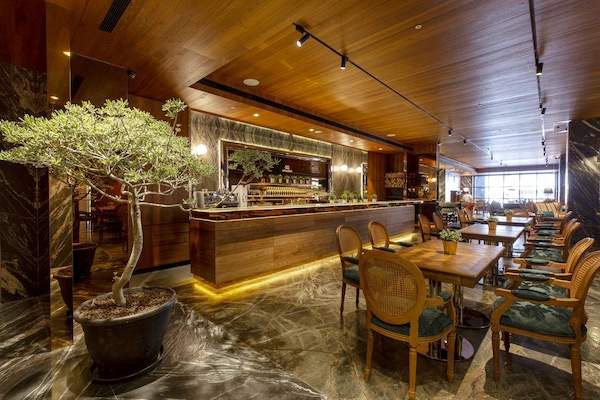 Dagelijks ontbijt met selfservice (TWD 385 per persoon)