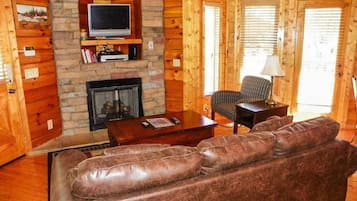 Télévision, cheminée