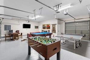 Spielezimmer