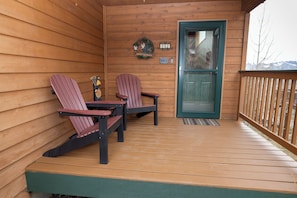 Terrace/patio - Mountain Home with Private Hot Tub and Great Views (Silverthorne)