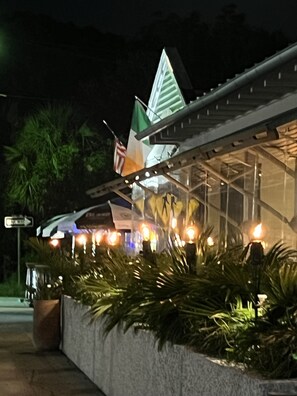 Property grounds - Beautiful Wild Dunes ! Relax and Enjoy the Natural Coastal Beauty ! (Isle of Palms)