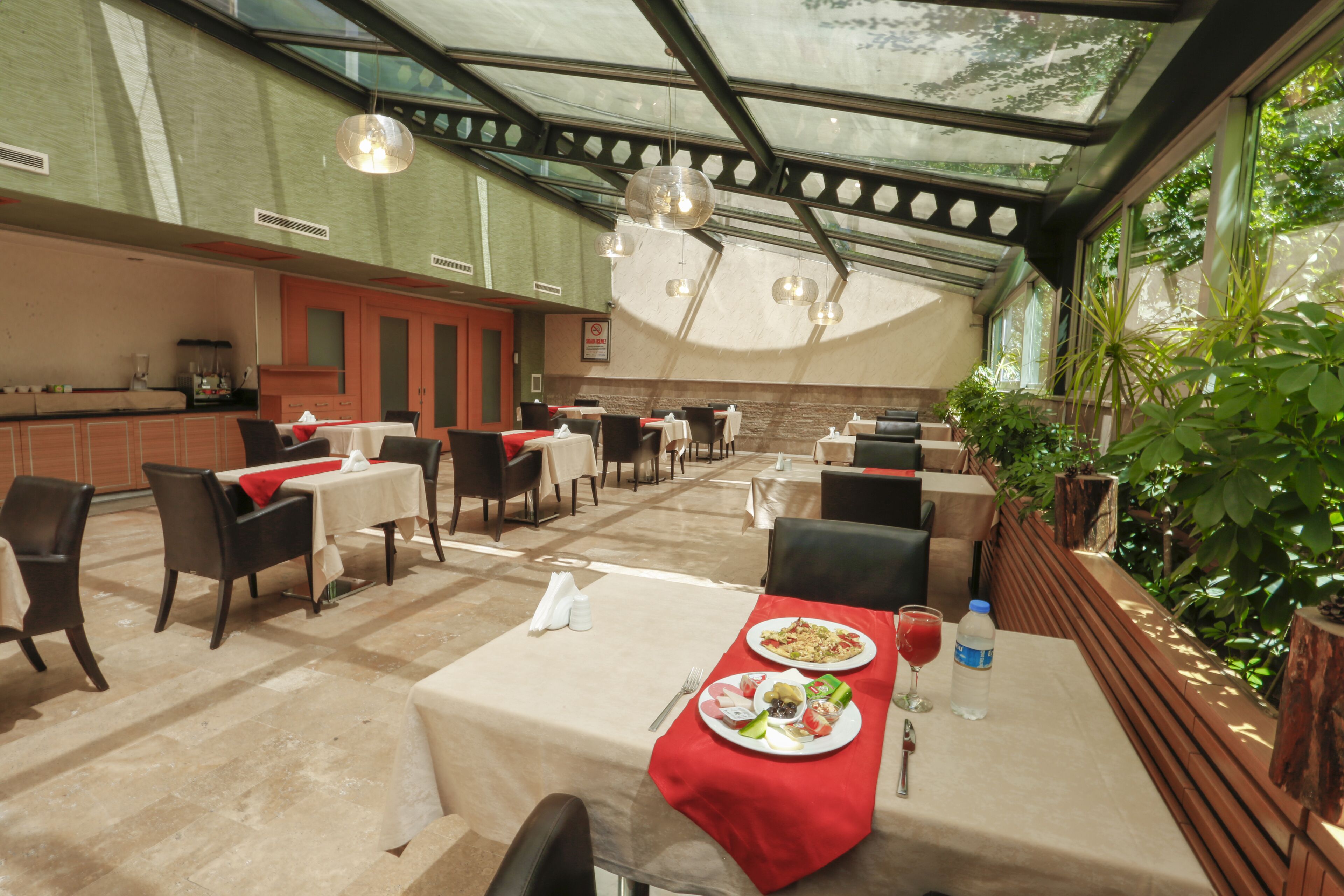 daily buffet breakfast (try 500 per person)