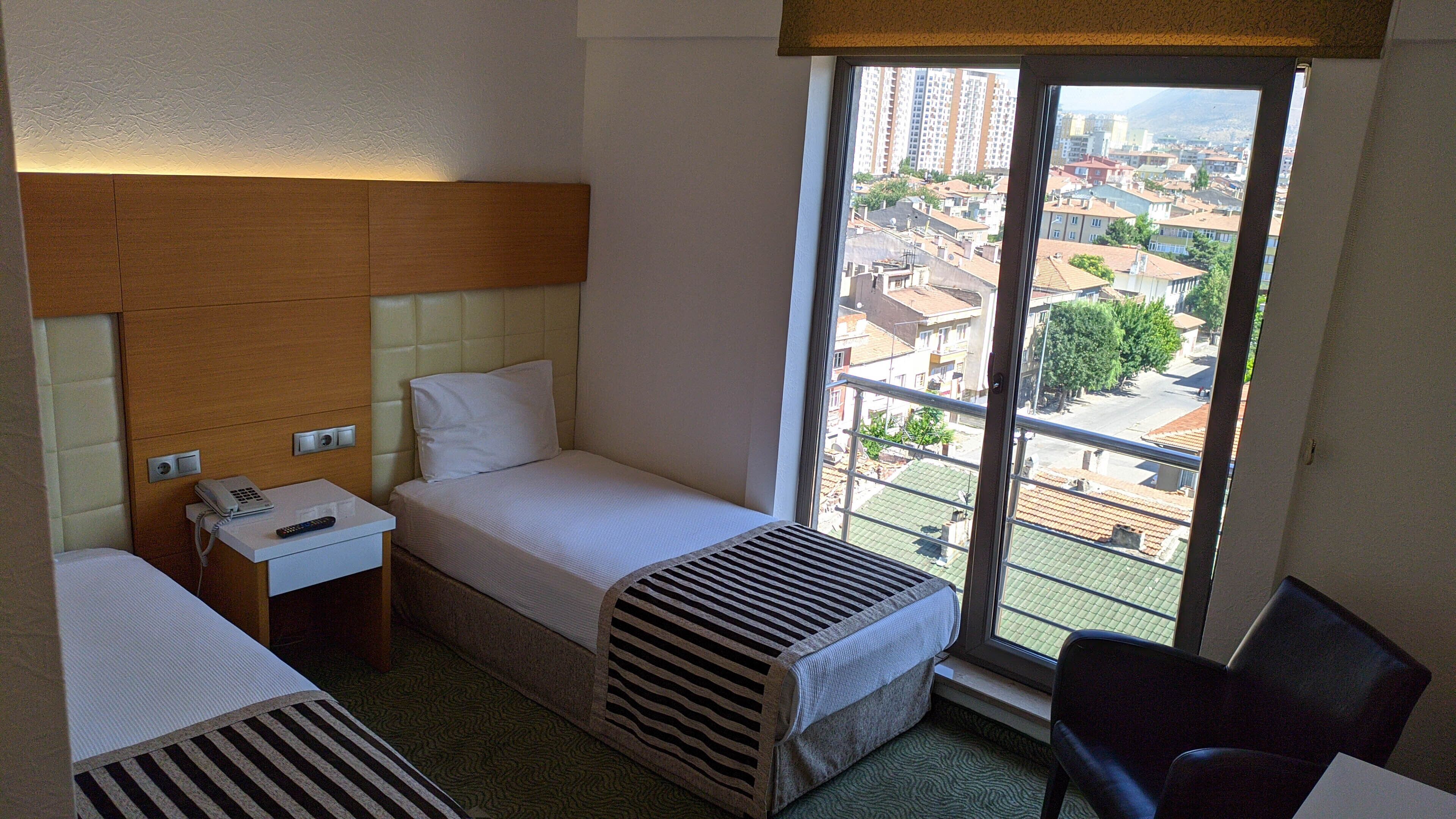 twin room, 2 single beds | premium bedding, minibar, desk, soundproofing