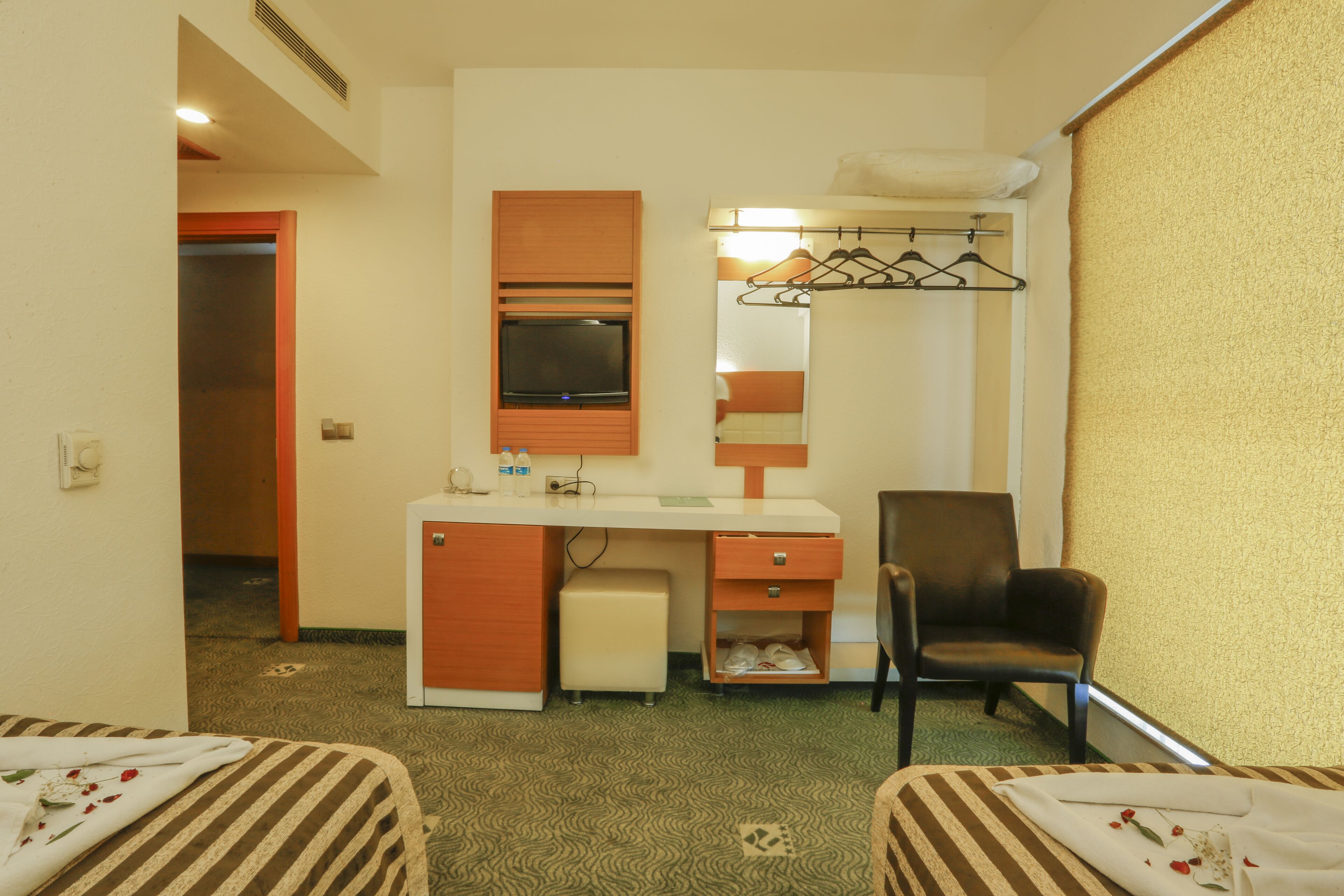 economy triple room | premium bedding, minibar, desk, soundproofing