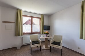 Double Room | Living area