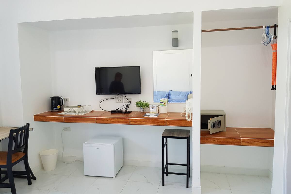 superior double room, garden view | minibar, blackout curtains, free wifi, bed sheets