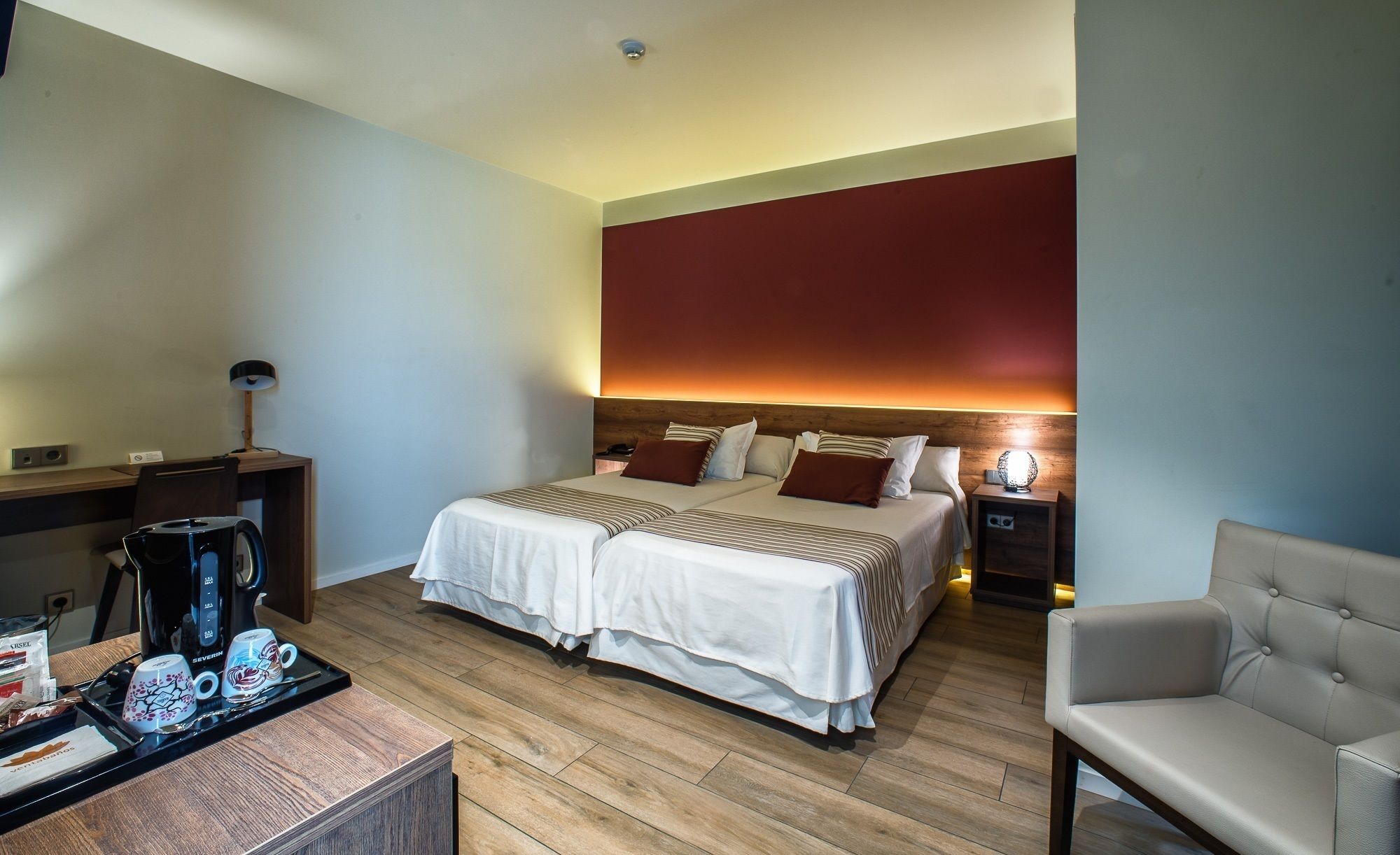 premium bedding, free minibar, in-room safe, desk