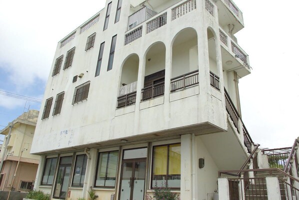 Fachada del alojamiento