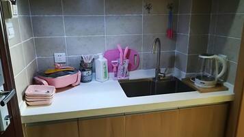 Deluxe-Doppelzimmer, Meerblick | Schreibtisch, Verdunkelungsvorhänge, kostenloses WLAN, Rollstuhlgeeignet