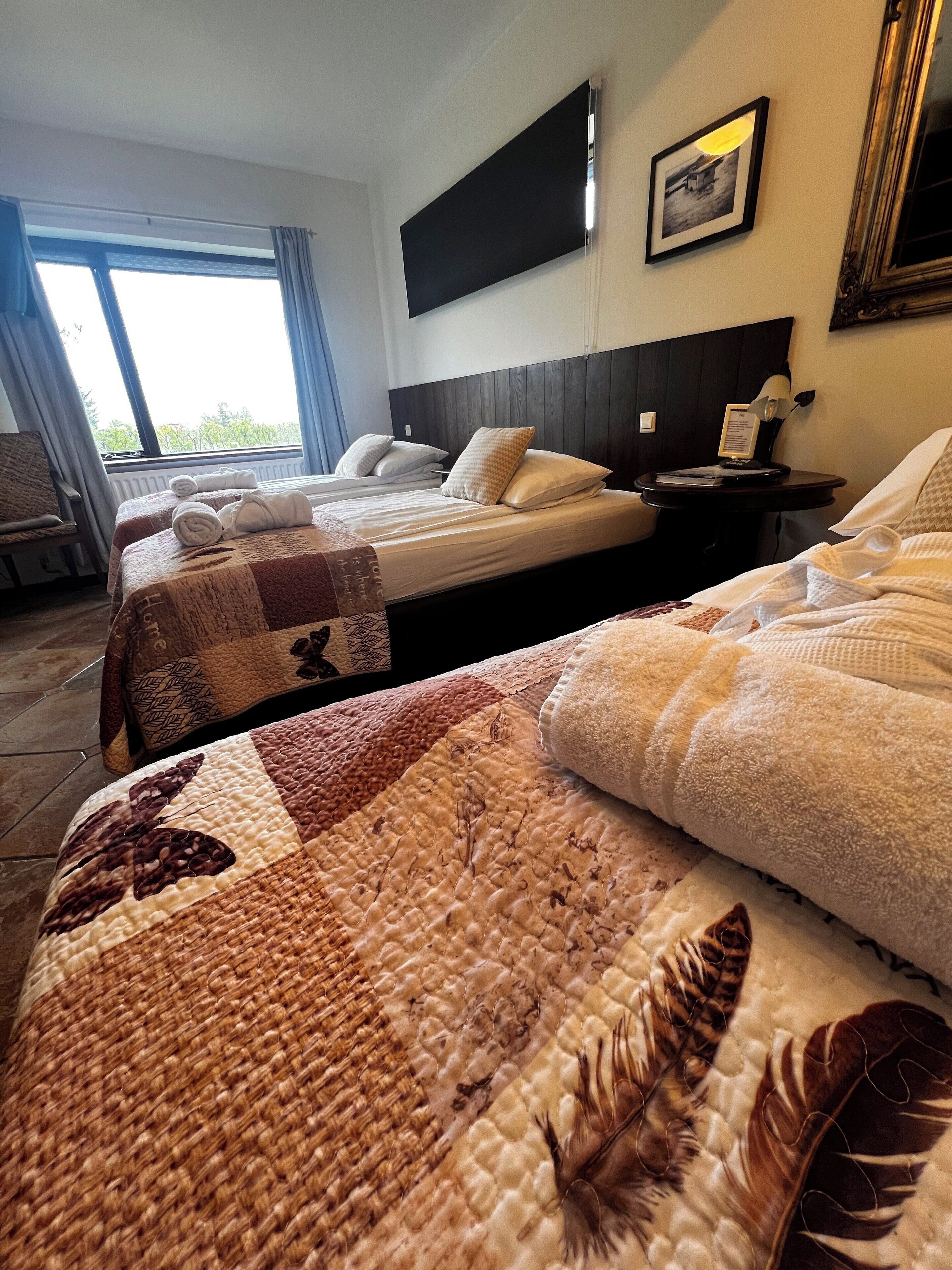 standard triple room, private bathroom | 1 bedroom, blackout curtains, soundproofing, free wifi