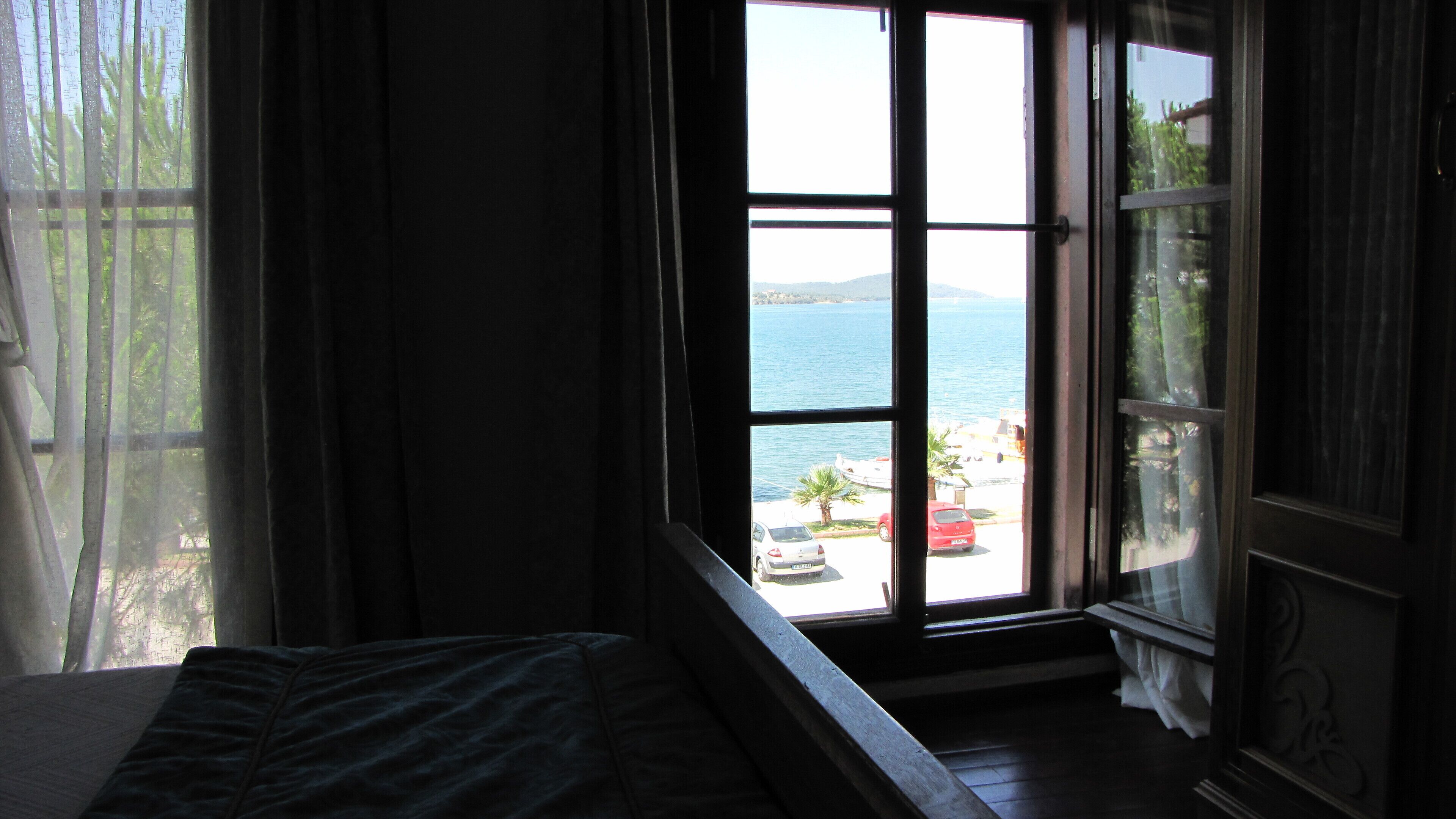 スタンダード   ダブルルーム シービュー ビーチフロント | WiFi (無料)、ベッドシーツ