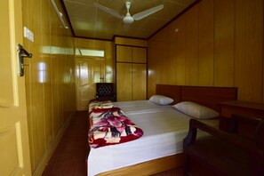 Interior - Baltistan Mountain Chalet (Skardu)