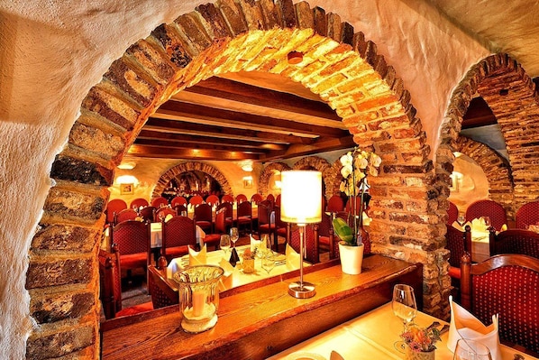 Breakfast, lunch and dinner served - Vichter Landhaus (Stolberg)