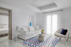 Memory-foam beds, minibar, in-room safe, laptop workspace