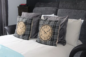 家庭公寓, 1 间卧室 | 防过敏的被褥、泰普尔床垫、免费 WiFi、床单