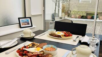 Daily full breakfast for a fee