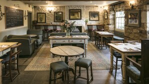 Unclassified image, 5 of 19, button - The Kingham Plough (Chipping Norton)