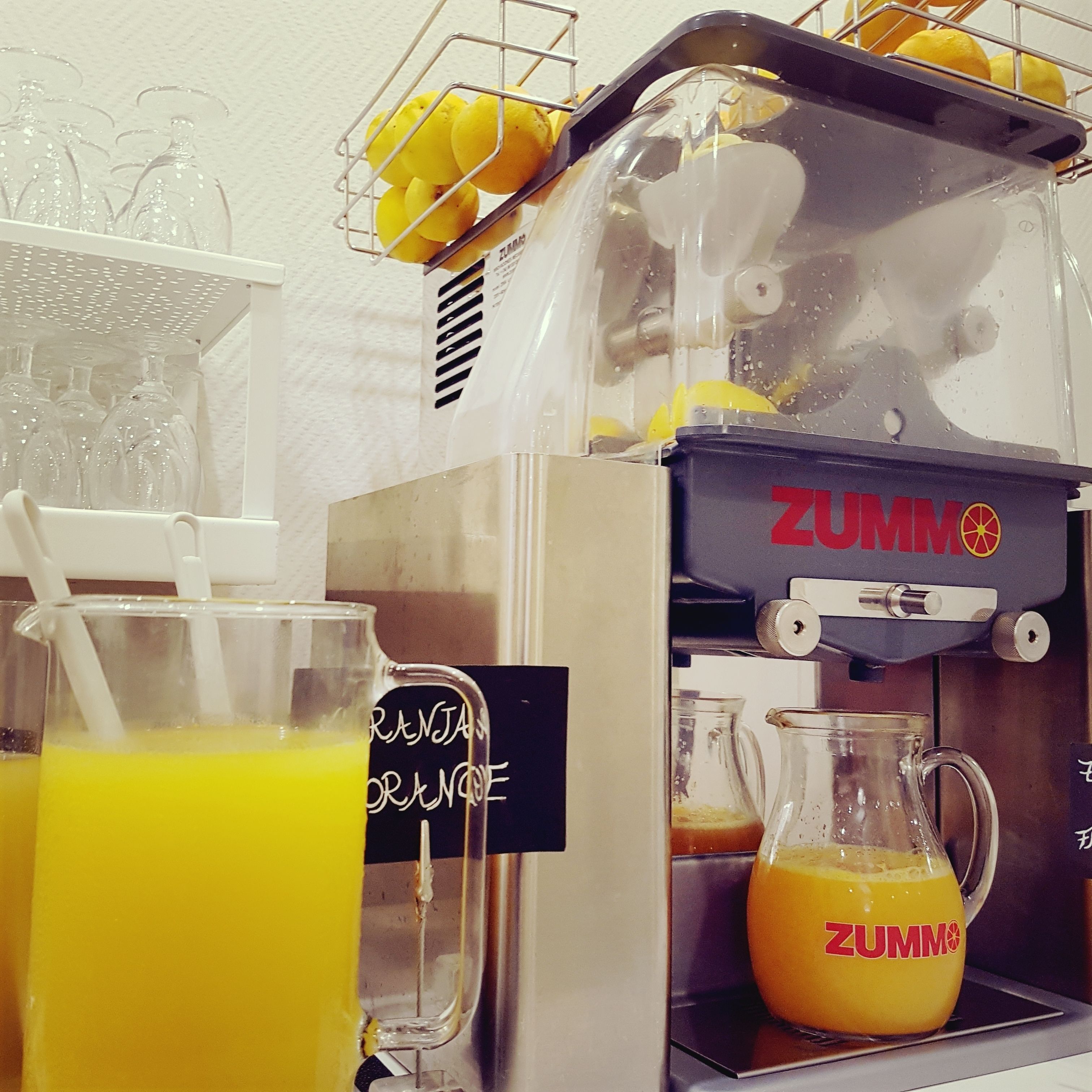 daily continental breakfast (eur 8.50 per person)