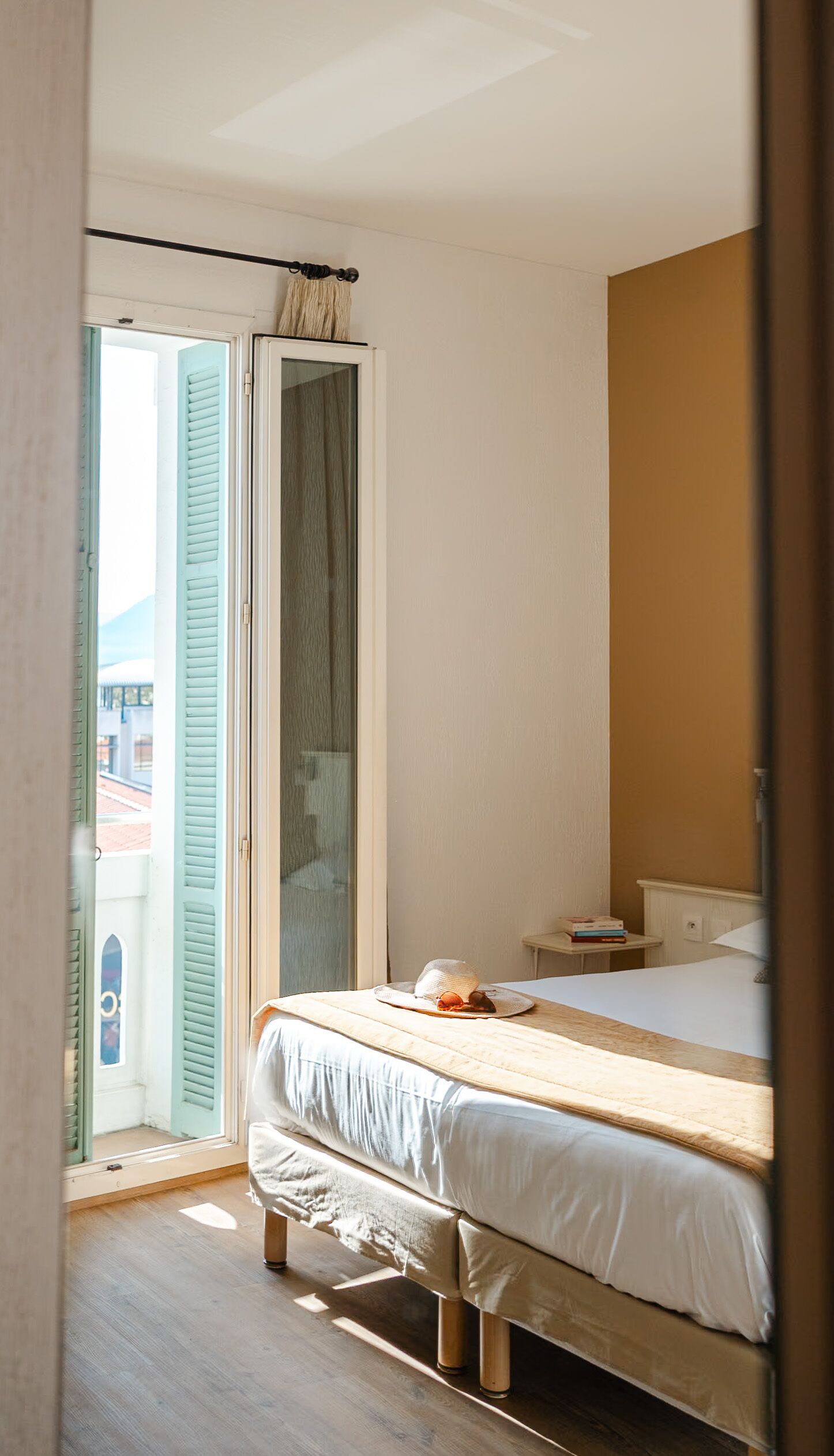 double room, sea view | premium bedding, select comfort beds, in-room safe