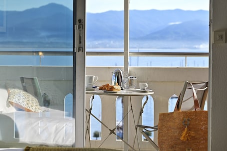 Exclusive Double Room, Terrace, Sea View. Hotel du Golfe