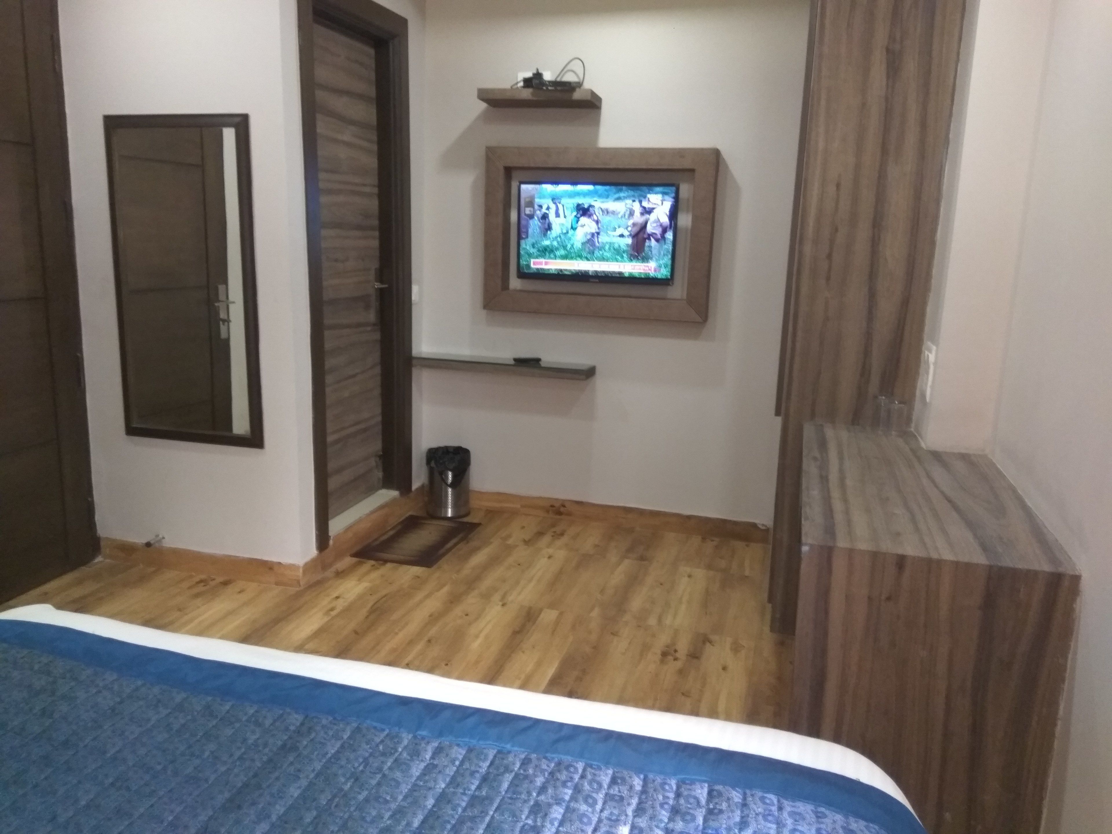 Photo - Hotel Merry Gold - 1 Minute From New Delhi Station And Connaught Place