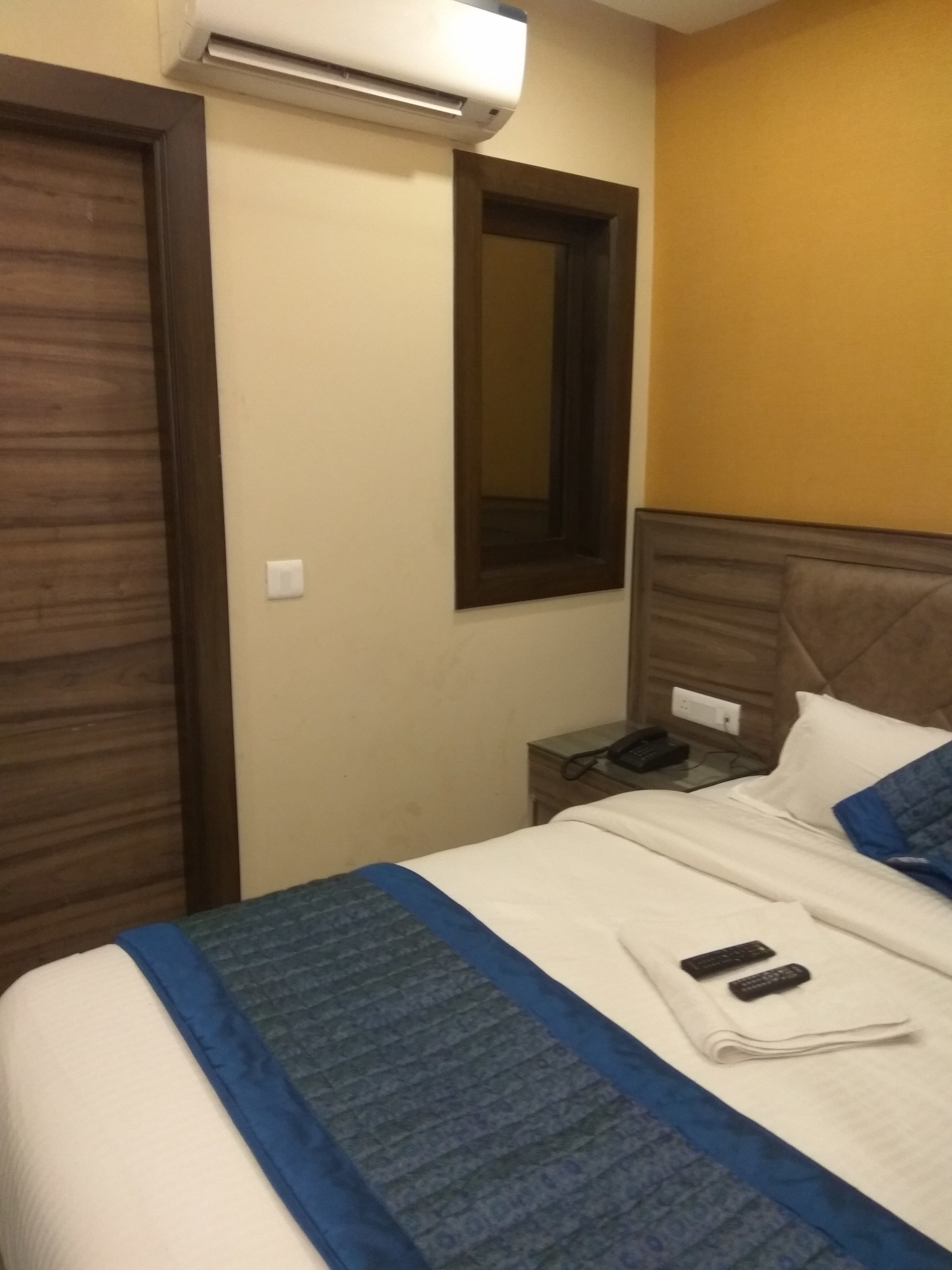 Photo - Hotel Merry Gold - 1 Minute From New Delhi Station And Connaught Place