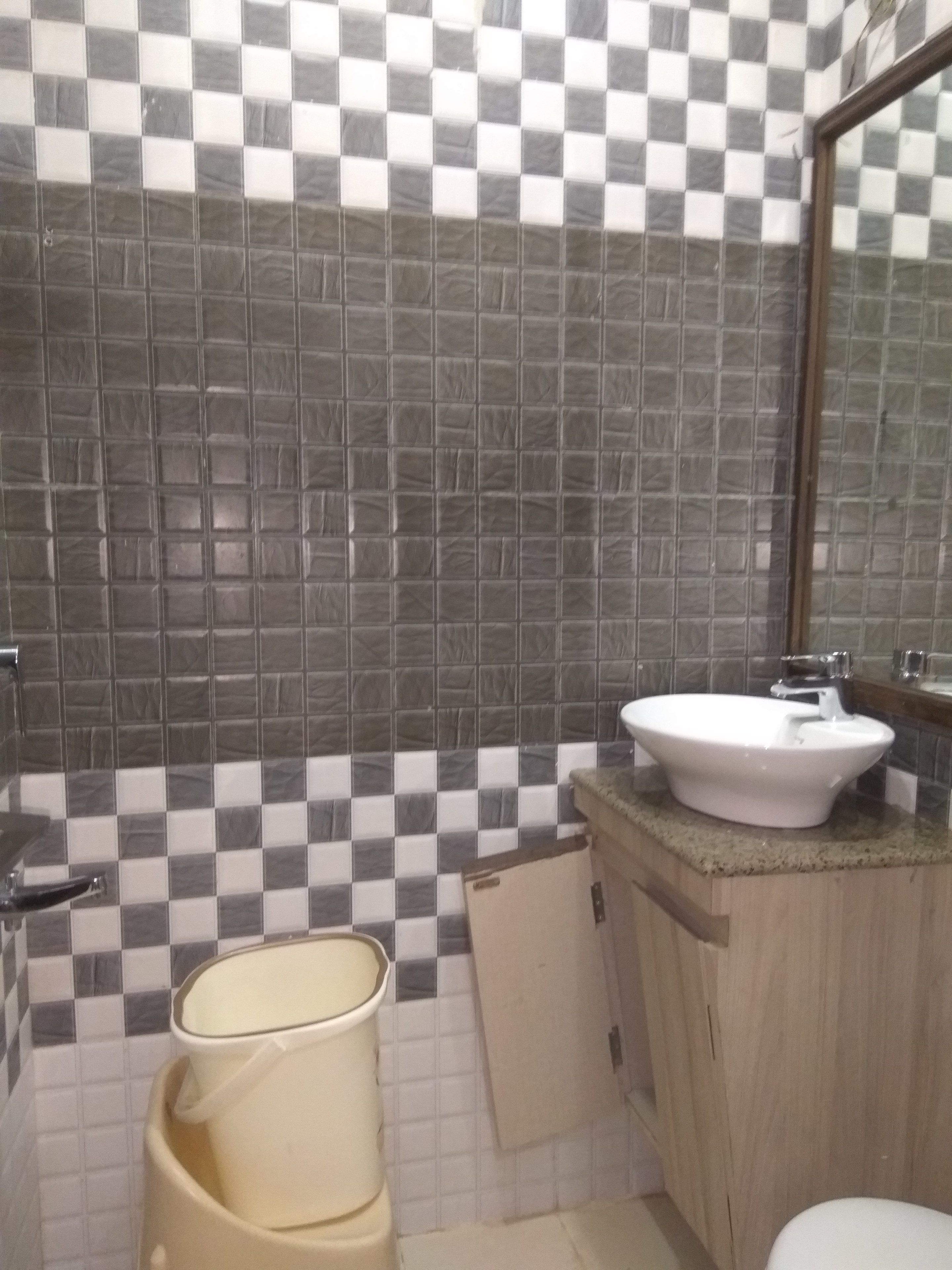 Photo - Hotel Merry Gold - 1 Minute From New Delhi Station And Connaught Place