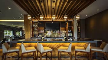 Serveert lunch en diner