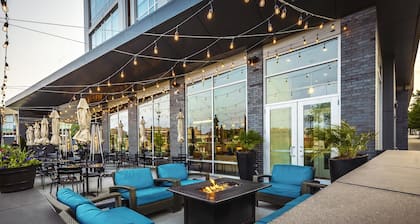 Hyatt Place Milwaukee/Downtown