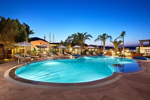 Outdoor pool - Fİ Light Solto Boutique Beach (Marmaris)